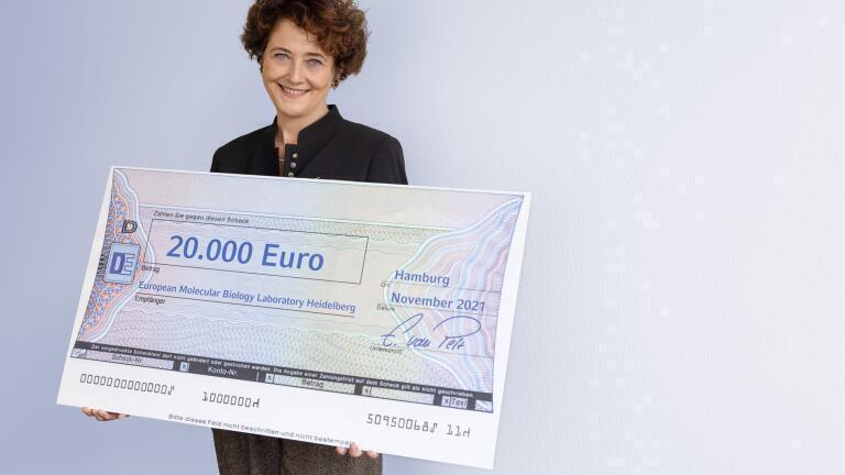 Donation boosts EMBL Project promoting women in science