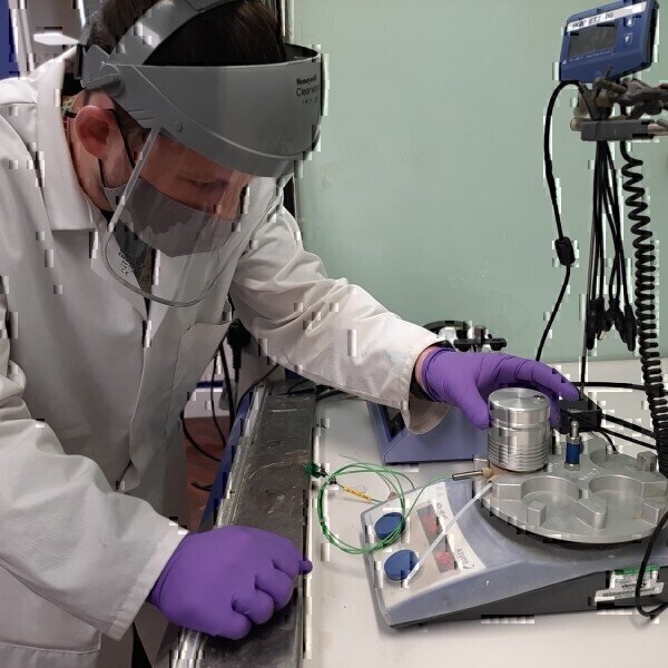 Powerful Platform for High Productivity Photochemical Flow Synthesis  Labmate Online - Vimarsana News