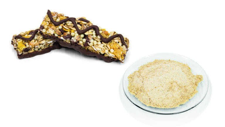 Cereal bar samples before and after comminution.
