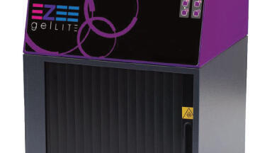 Compact and Convenient Gel Documentation System