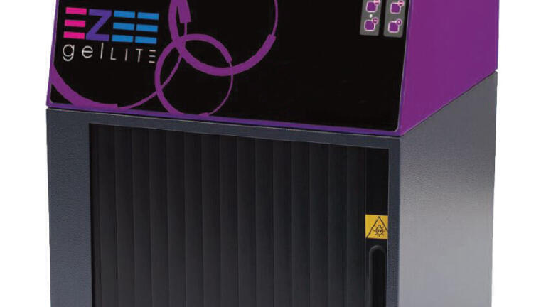 Compact and Convenient Gel Documentation System