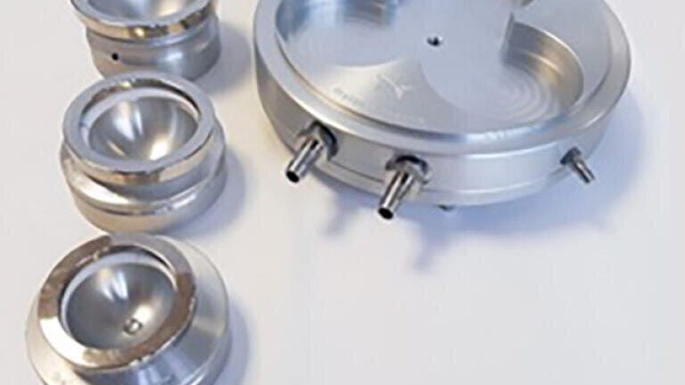 DrySyn SnowStorm MULTI Starter Kit for low temperature chemistry in round bottomed flasks.