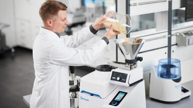 The Ultimate Standard in Food and Feed Sample Homogenisation