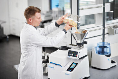 The Ultimate Standard in Food and Feed Sample Homogenisation