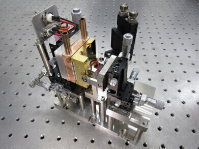 Hamamatsu Photonics Announces the World’s First Quantum Cascade Laser (QCL) Module with a Tunable Frequency Range from 0.42 to 2 THz