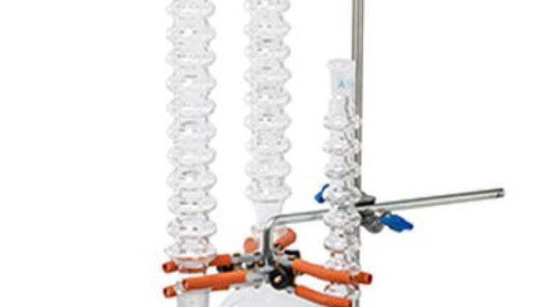 CondenSyn waterless condensers in parallel on DrySyn oil-free heating block platform.