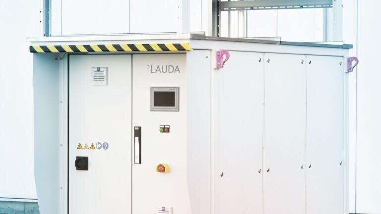 Process cooling unit from Lauda.