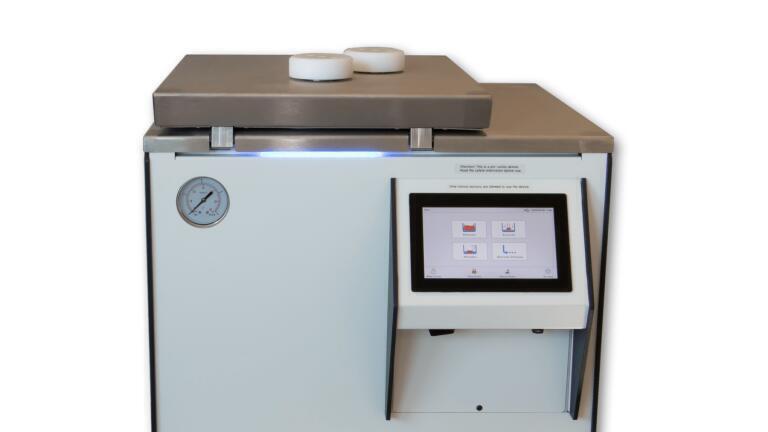 The ProfiClave PCX simplifies culture media preparation and speeds up the process.