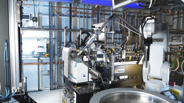Beamline 104 Experimental Hutch (credit: Diamond Light Source