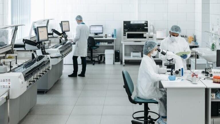 What Does Lab 4.0 Actually Mean?