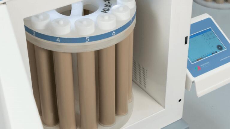 Compact Low Cost Microwave Digestion System