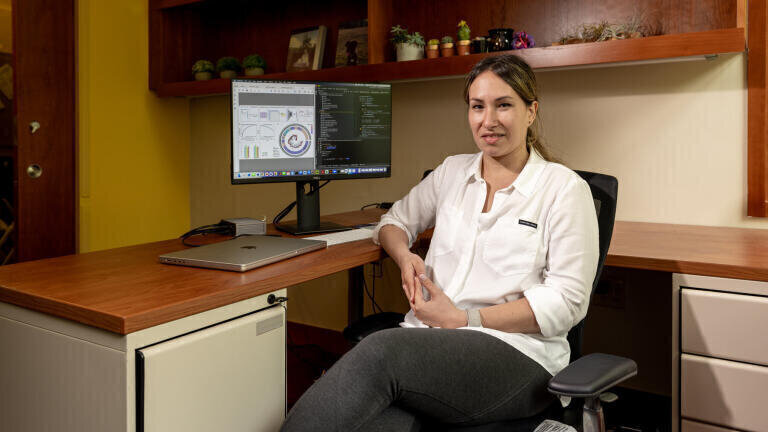 Key Biomarkers for Prediction Response to Melanoma Therapy identified
