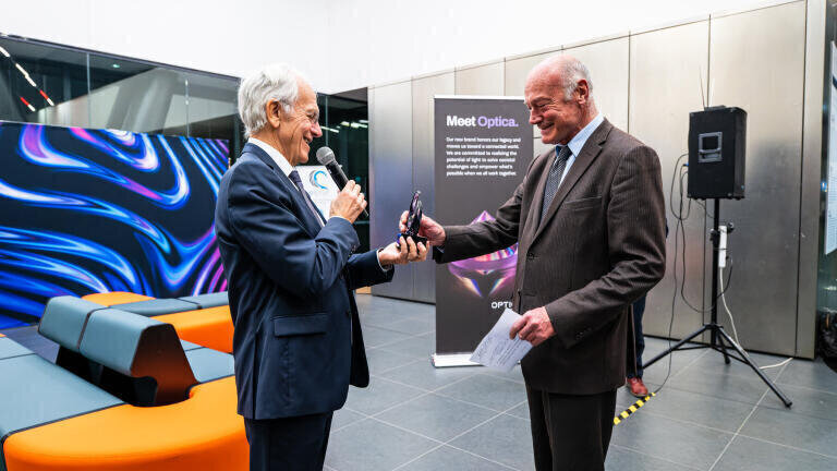 Alain Rousset awarded for Visionary Investment in the Optics Industry