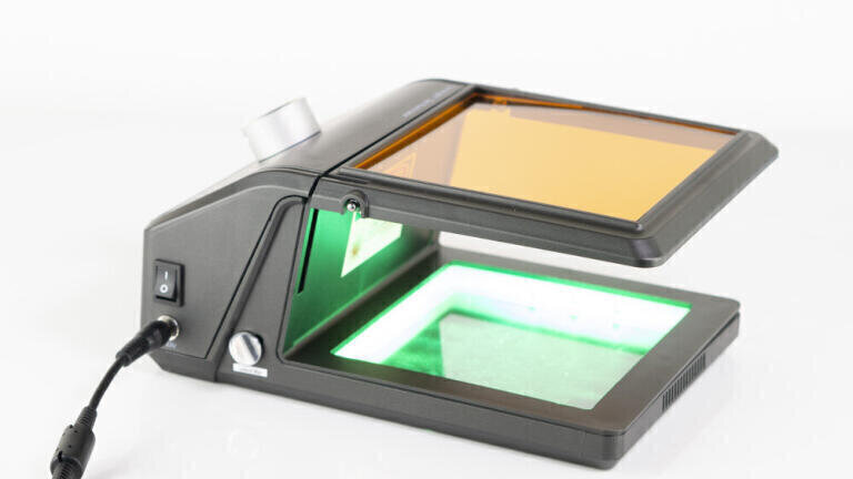 New Gel IIluminator Offers Alternative to UV and LED-based Light ...