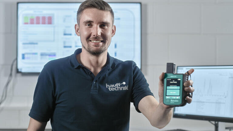 What I like most about about MIRA XTR: It is small and handy, it is flexible to use, and we can rely 100% on the results» says Matthias Grandel, Team Leader Quality Control at Hauff-Technik