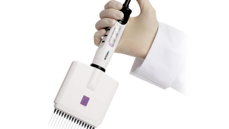 Win 1 of 15 EVOLVE manual pipette starter packs from INTEGRA Biosciences