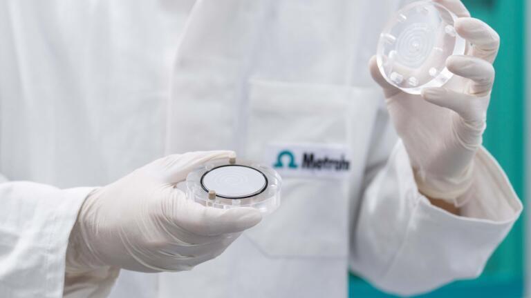 Simplified Sample Preparation of Dairy Products with Metrohm Inline Dialysis