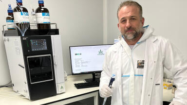 Cannapharma - the Winner of the UK Innovate SMART Grant chooses Shimadzu