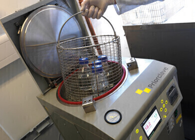 The Small Smart Autoclave