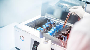 Universal helpers in the laboratory