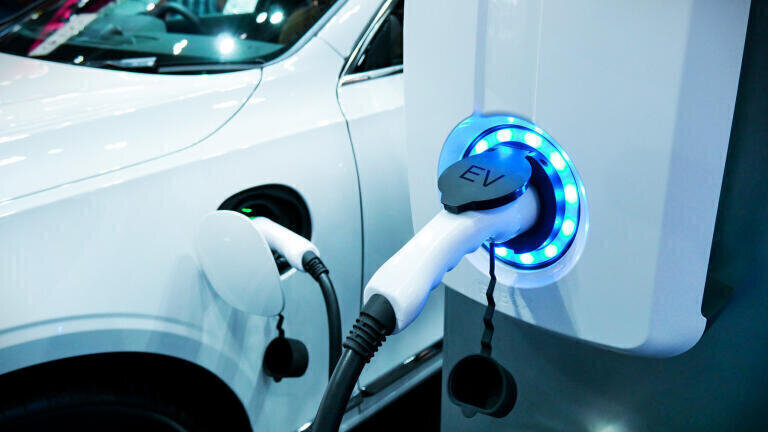 Innovative Technique Advances Lithium-Ion Battery Research
