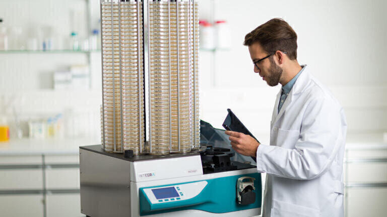 Introducing the Integra MEDIAJET: Revolutionising Laboratory Media ...
