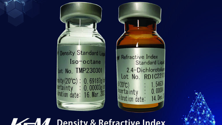 Highly reliable standard liquids for density and refractive index analysers