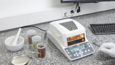 Rapid, reliable moisture measurement