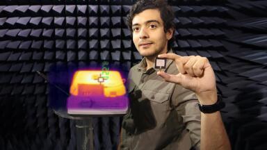 Moulding temperature sensing into shape