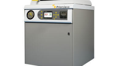 Compact top loading autoclave for labs with limited space