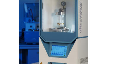 How can microwave enhanced laboratory systems speed up your sample preparation?