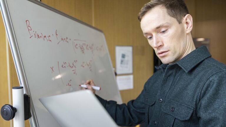 Ground-breaking AI tool to accelerate drug discovery