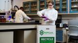 Advanced protective nitrile gloves for demanding lab environments