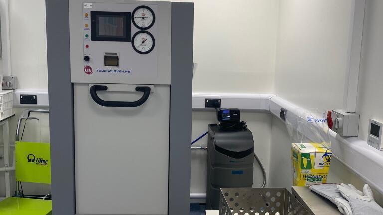 Advanced autoclave technology supports pioneering genetic research at Oxford Science Park