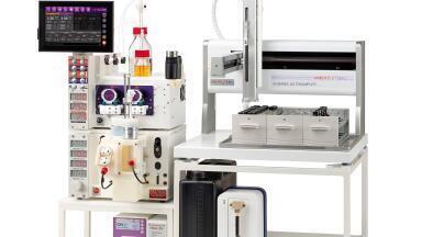 Compact and flexible peptide synthesiser 