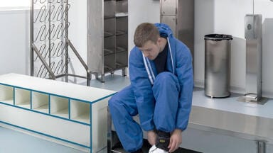 Waterproof and anti-bacterial laboratory furniture