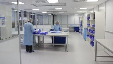 Cleanroom solutions for particle-free environments