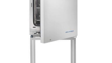 Automated CO2 incubators for advanced cell therapy production
