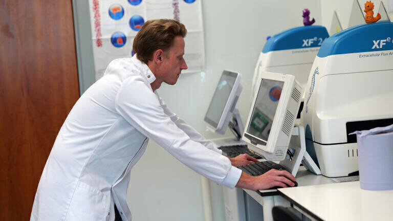 Dr Barlow in his laboratory