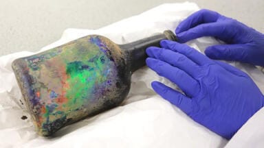 Mystery of 200-year-old bottle revealed by X-ray fluorescence