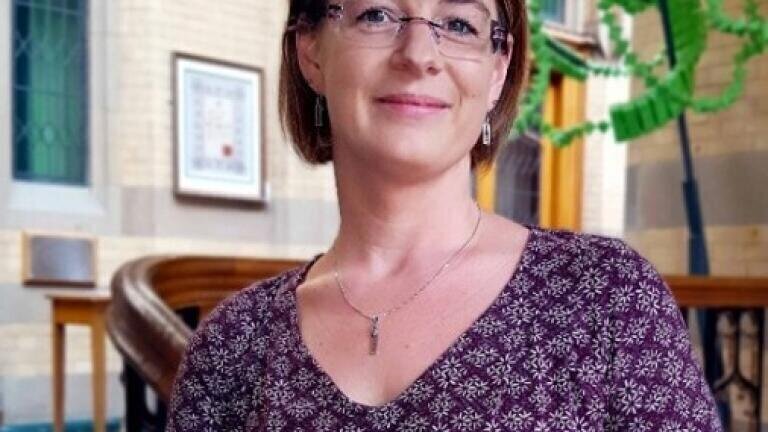 Highlighting women in science: An interview with Dr Zoe Hewitt