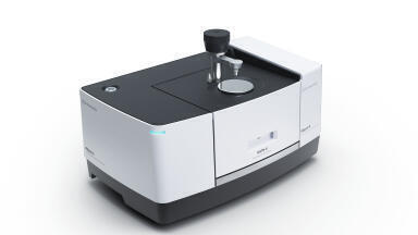 Peace of mind with 10-year warranty: Compact FTIR spectrophotometer