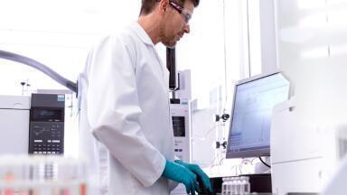 Transforming laboratory operations with cloud-based SaaS LIMS solutions