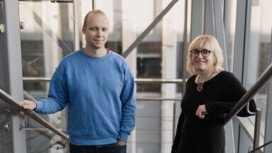 Structural insights reveal unusual bacterial immune signal
