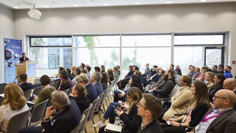 At the conference on 10 - 11 September internationally renowned researchers will discuss their latest findings.. © Messe München GmbH