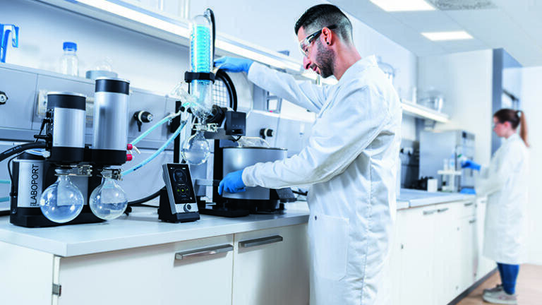The vacuum pumps and systems from KNF are chemically resistant and ensure a safe and reliable operation. They can be tailored to individual needs, thus making LABOPORT® ideal lab solutions. Credit KNF