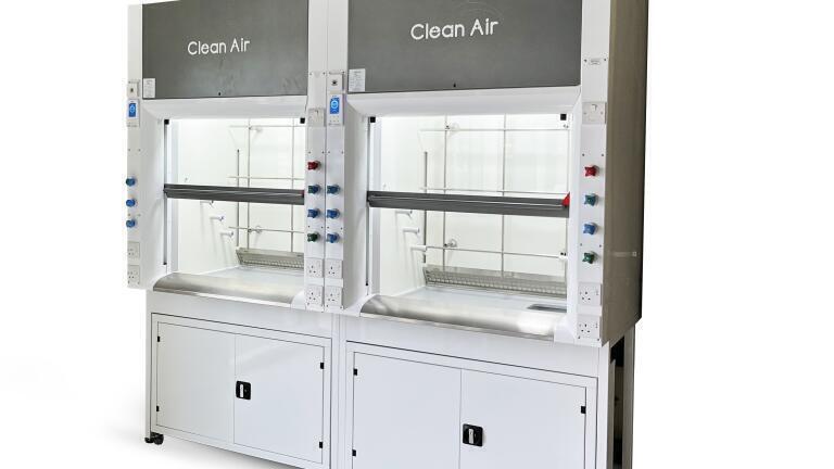 Enhancing fume cupboard containment with CFD