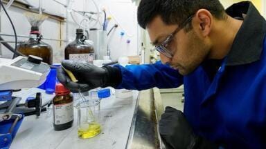 Nanoparticles that self-assemble at room temperature could transform vaccine delivery
