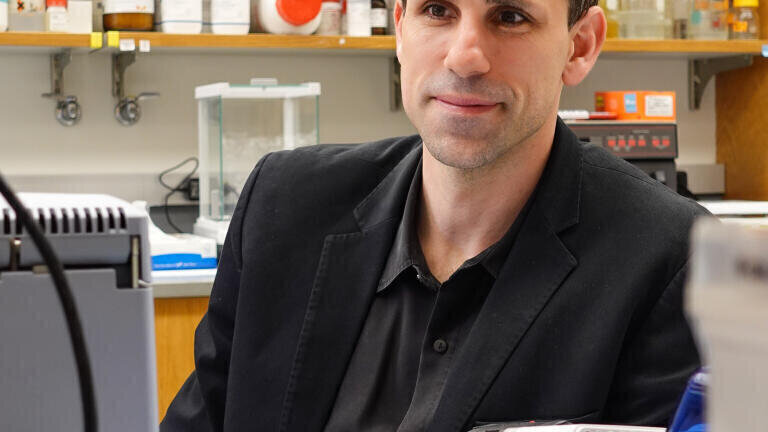 Dr. De la Fuente used AI to identify new antibiotic candidates in ancient microbes. Credit: Jianing Bai