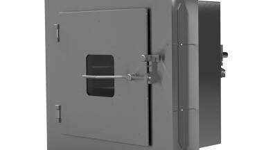 Stainless steel transfer hatches for controlled environments